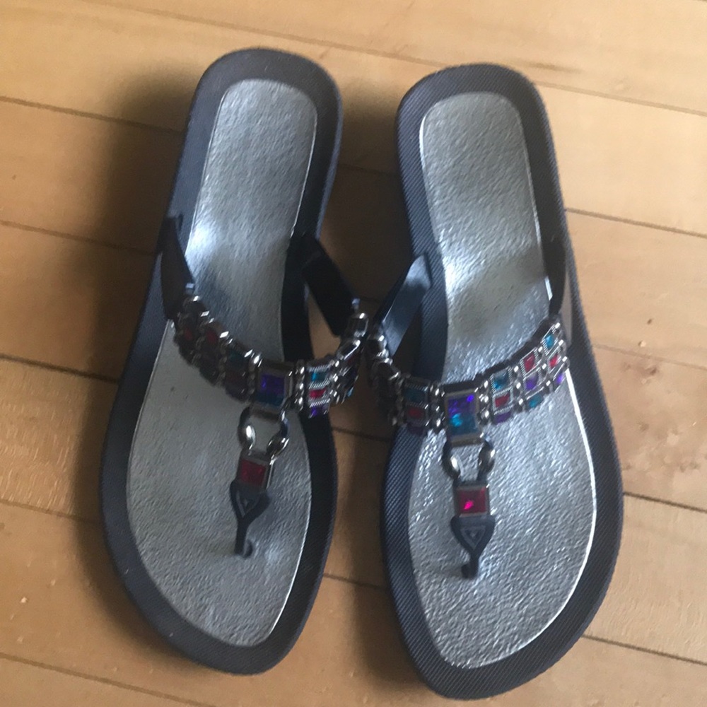 Jewel Sandals - women’s size 8